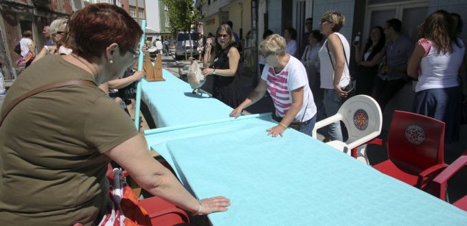 Canido vuelve a abarrotar sus calles de fiesta, música y tradición